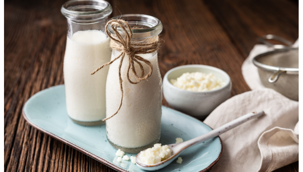 Kefir: benefici, proprietà e perché fa bene alla flora intestinale