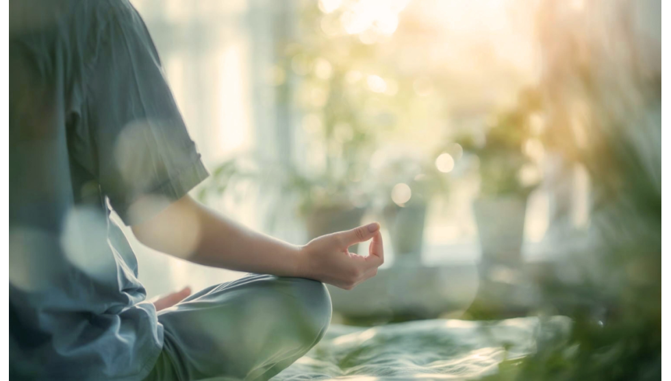 Meditazione per le feste: 10 minuti al giorno per ridurre lo stress natalizio