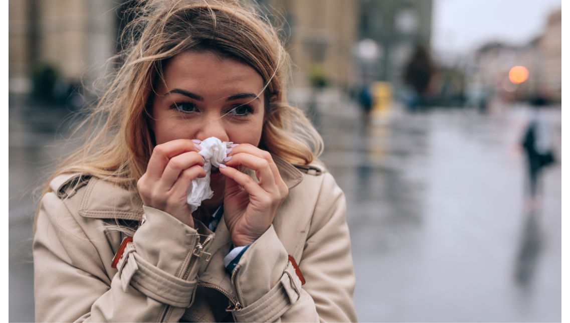 Stanchezza e sonnolenza in autunno? Integratori e consigli per affrontare il cambio di orario Stanchezza e sonnolenza in autunno? Integratori e consigli per affrontare il cambio di orario
