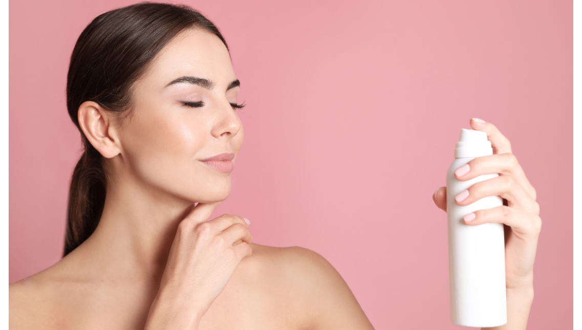 Acqua termale spray, perché portarla con te Acqua termale spray, perché portarla con te